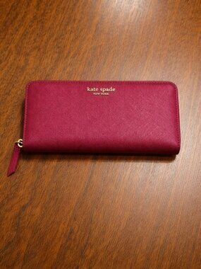 -NWOT-Kate Spade New York Brynn Zip Around Large Saffiano Deep Berry Red